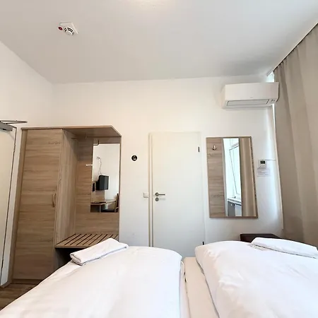 Central Hotel Duisburg ドゥイスブルグ